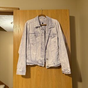 Universal Thread Light Wash Jean Jacket